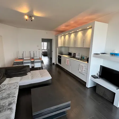 Appartement Cozy 3-bedroom On The Seafront Of T60 Oostende